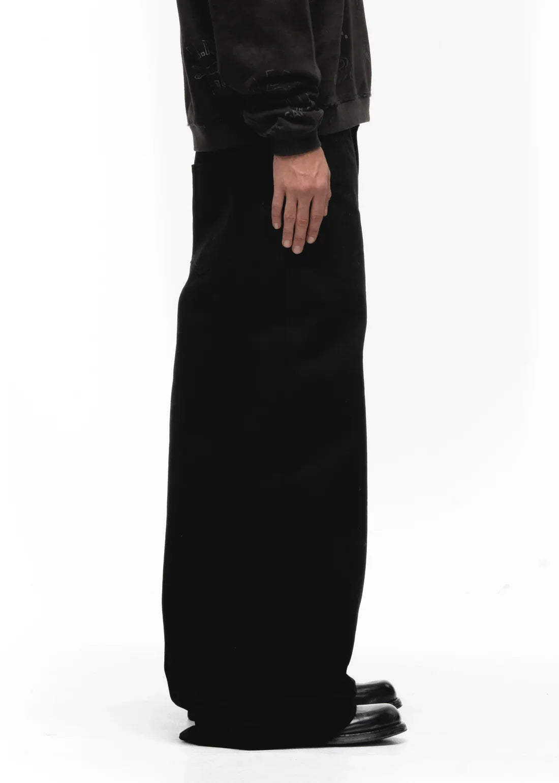 VandalNova™ Black Baggy Jeans